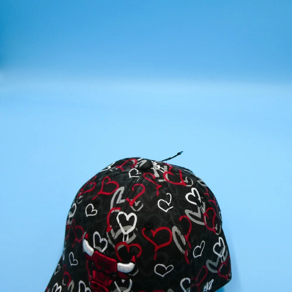 '47 Brand Cap‎ Youth Chicago Bulls Black Red Heart All Over Print Cotton Hat AOP